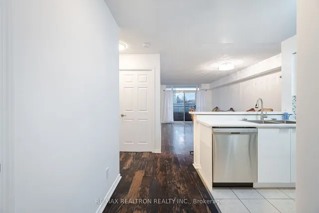 Additional image 9 of 3650 Kingston Rd Unit 203