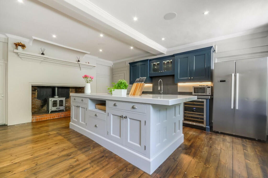 Additional image 7 of Theydon Priory, Coopersale Lane, CM16