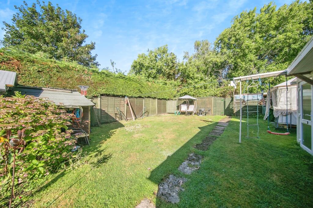 Additional image 14 of Harwich Road, Colchester