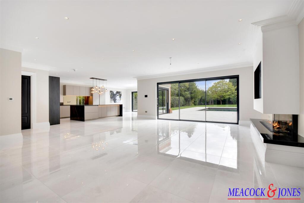 Additional image 11 of Ridgeway, Hutton Mount, Brentwood