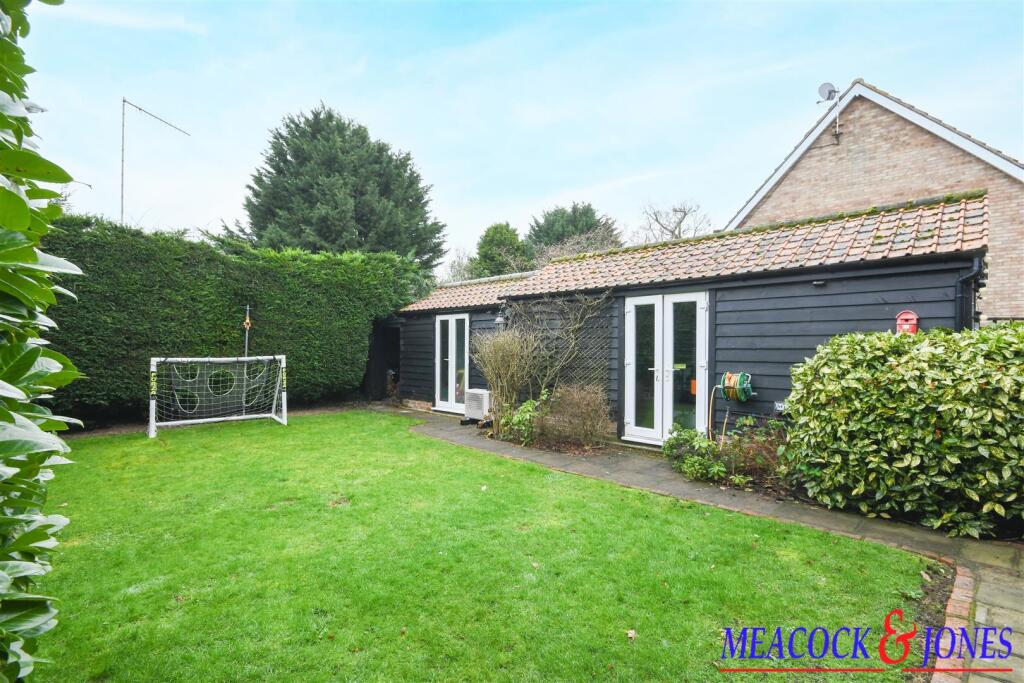 Additional image 28 of Tye Common Road, Billericay