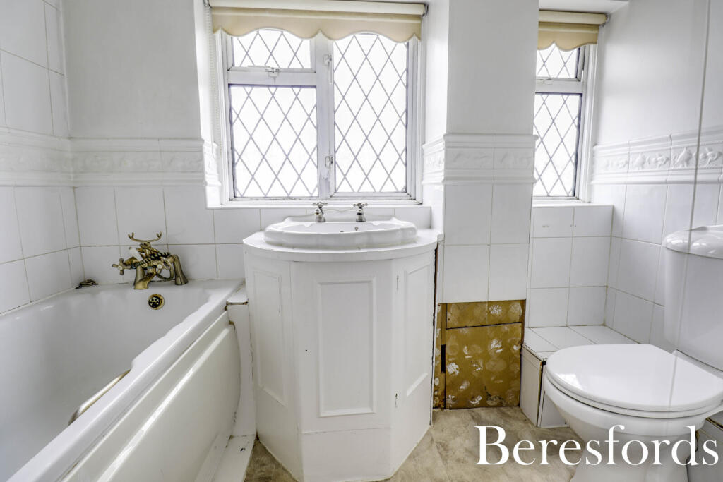 Additional image 14 of Cornwall Road, Pilgrims Hatch, CM15