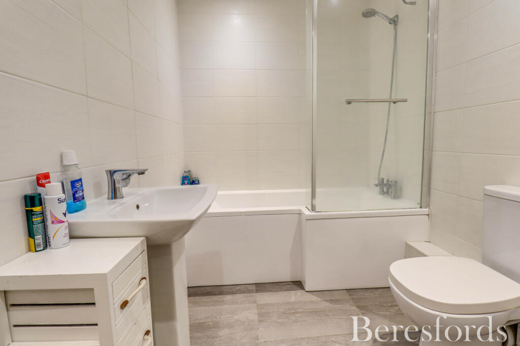 Additional image 7 of Coxtie Green Road, Pilgrims Hatch, CM14