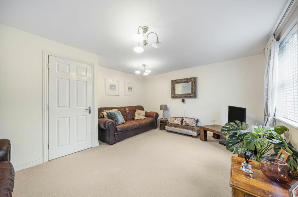 Additional image 6 of Roding Drive, Little Canfield, Dunmow, Essex, CM6