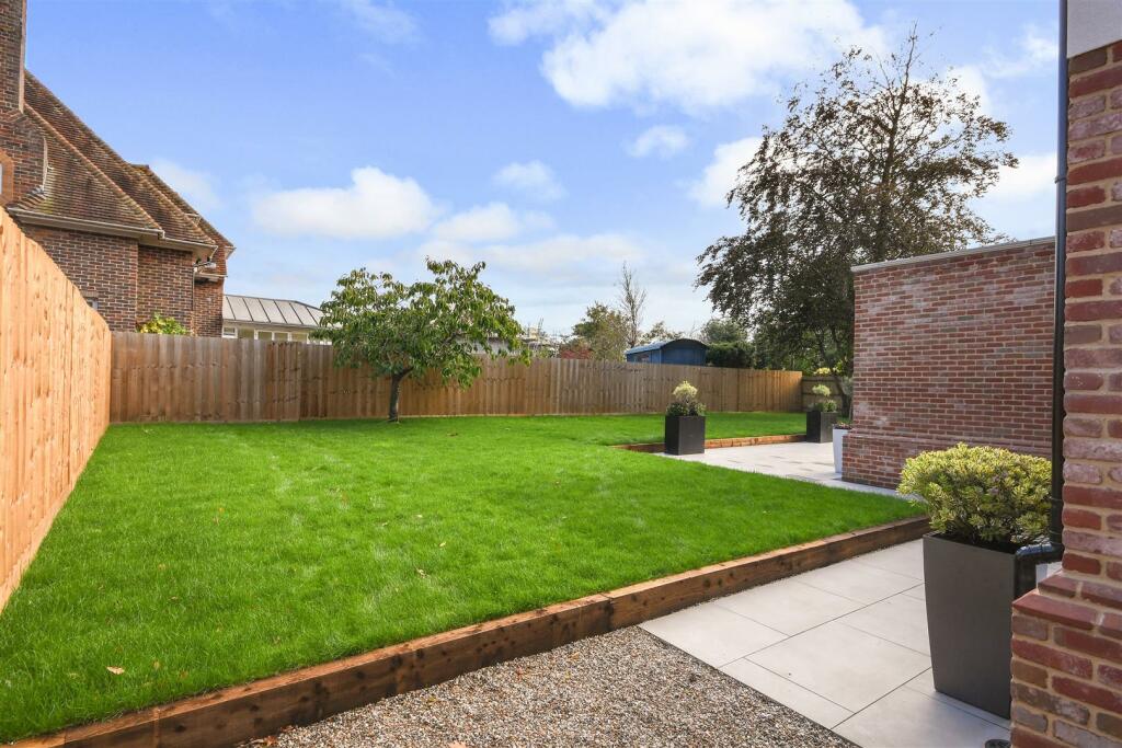 Additional image 37 of Mangapp Chase, Burnham-On-Crouch