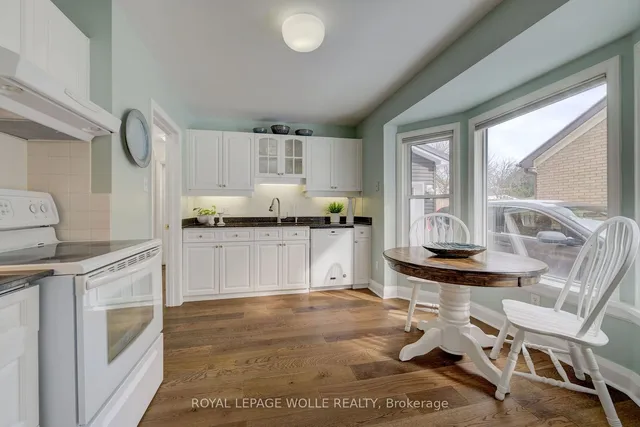 Additional image 9 of 46 Crestwood Ave