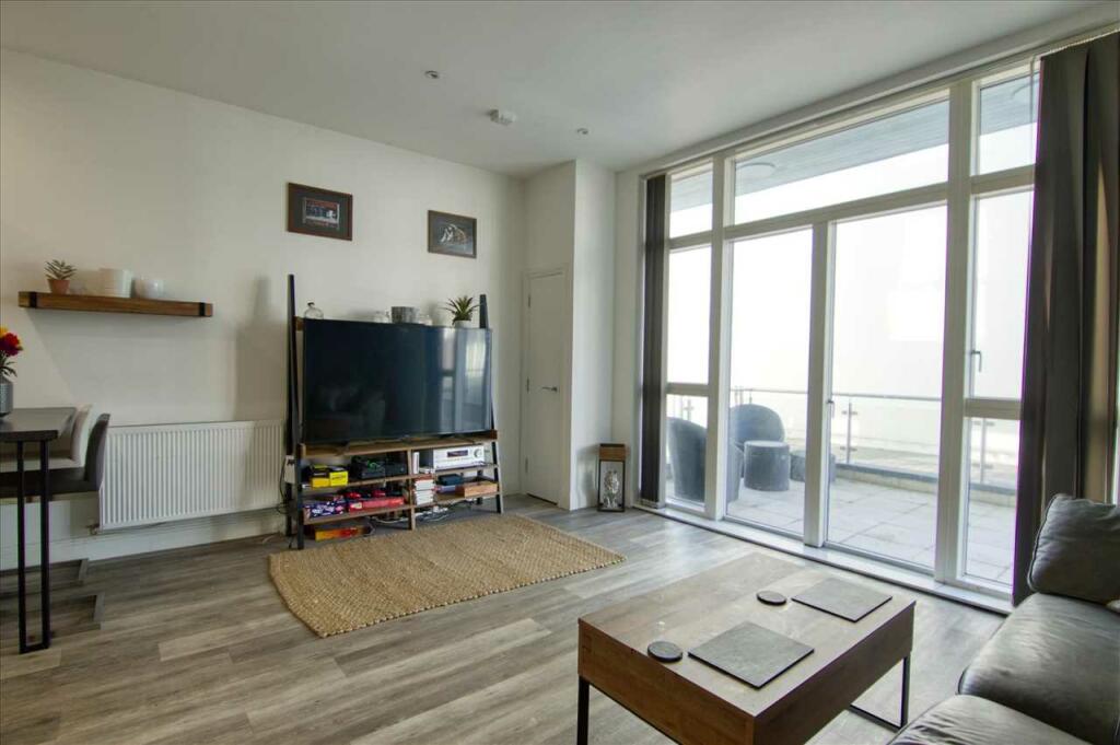 Additional image 12 of Harbour square, Waterside Marina, Brightlingsea