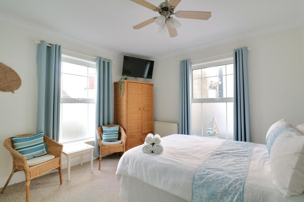 Additional image 13 of Guest House, Walton On The Naze, CO14