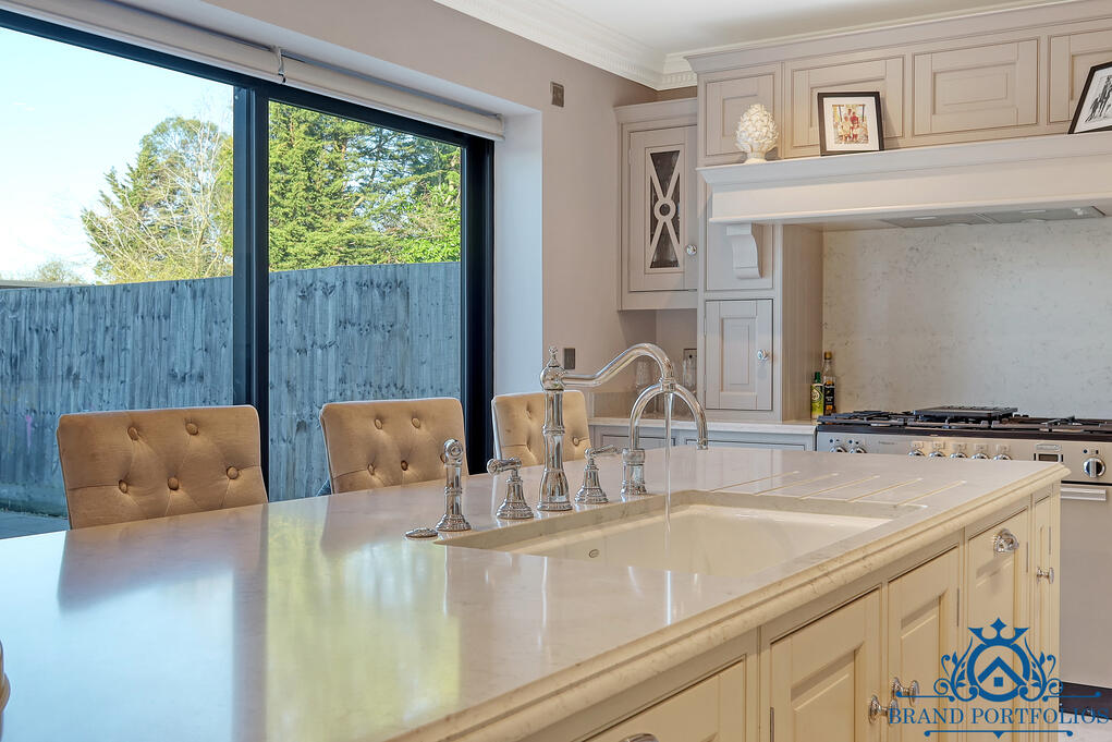 Additional image 6 of Southend Road, Howe Green, CM2