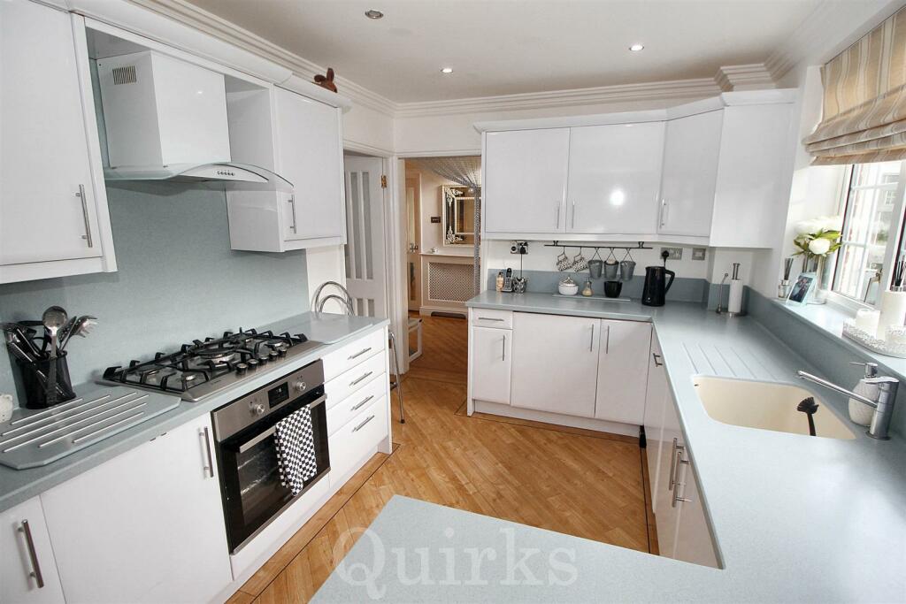 Additional image 8 of Highland Grove, Billericay