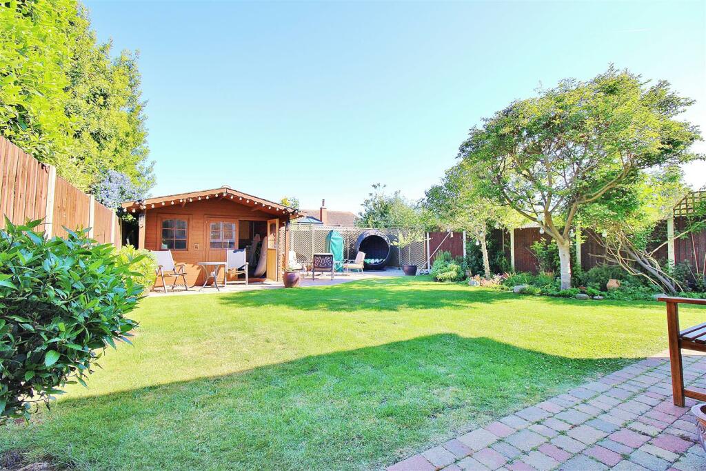 Additional image 35 of Walton Road, Frinton-On-Sea