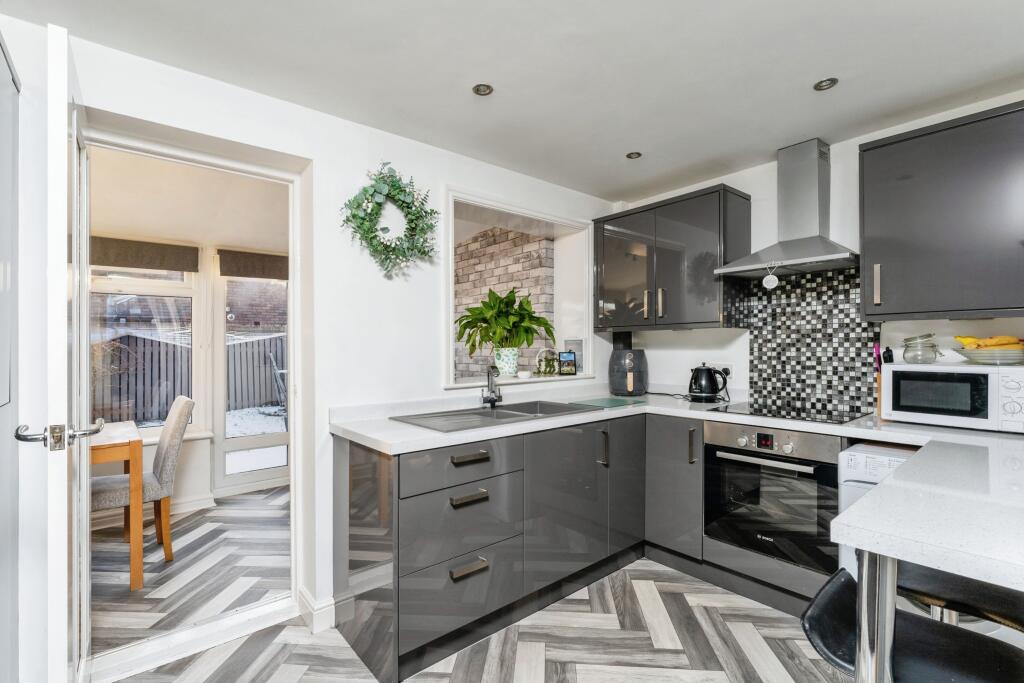 Additional image 4 of Ann Close, Ellesmere Port, Cheshire, CH66