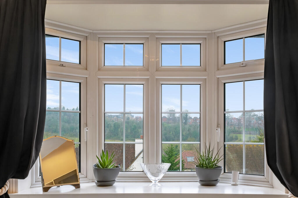 Additional image 16 of Coulson,Surrey