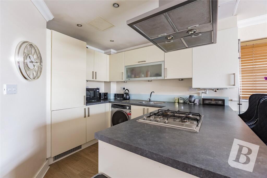Additional image 2 of Walter Mead Close, Ongar, CM5