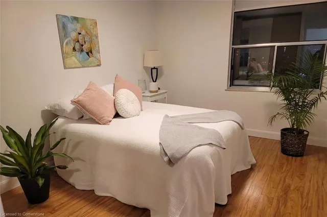 Additional image 24 of 81 Church St Unit 603