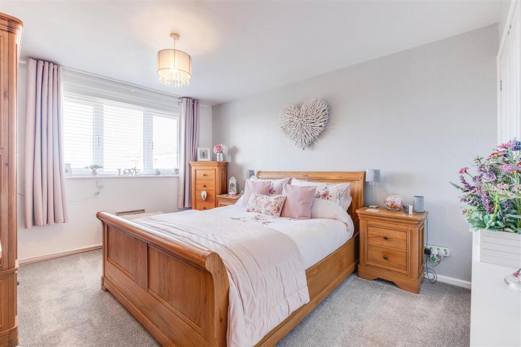 Additional image 11 of West Vale, Neston