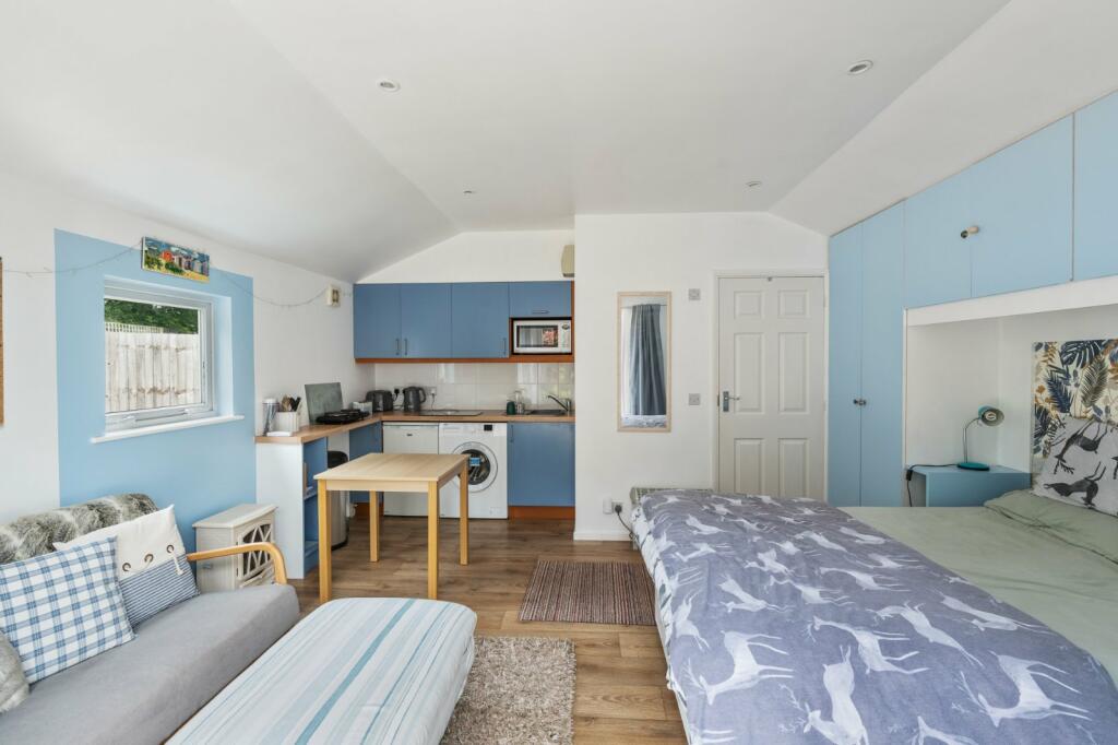 Additional image 30 of Irvine Road, Colchester, Essex, CO3