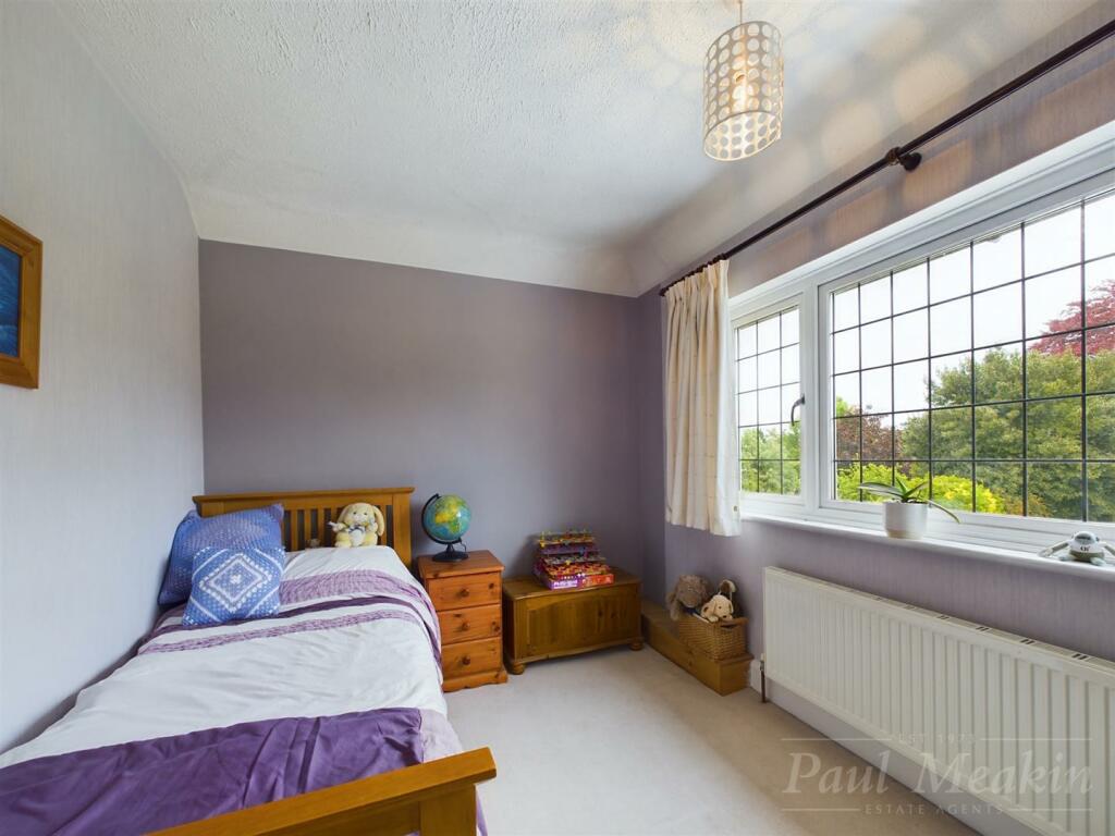 Additional image 10 of Briton Crescent, South Croydon