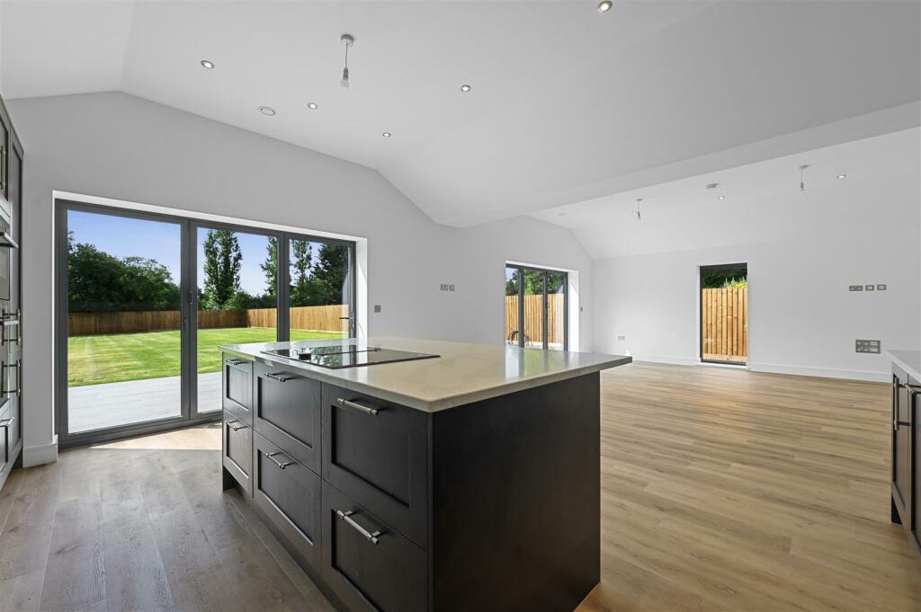 Additional image 24 of New Road, Little Burstead, Billericay