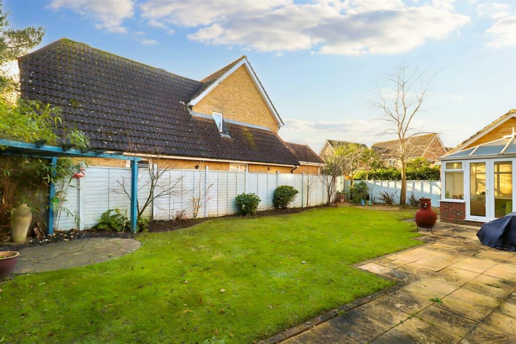 Additional image 23 of Clevedon Close, Great Notley