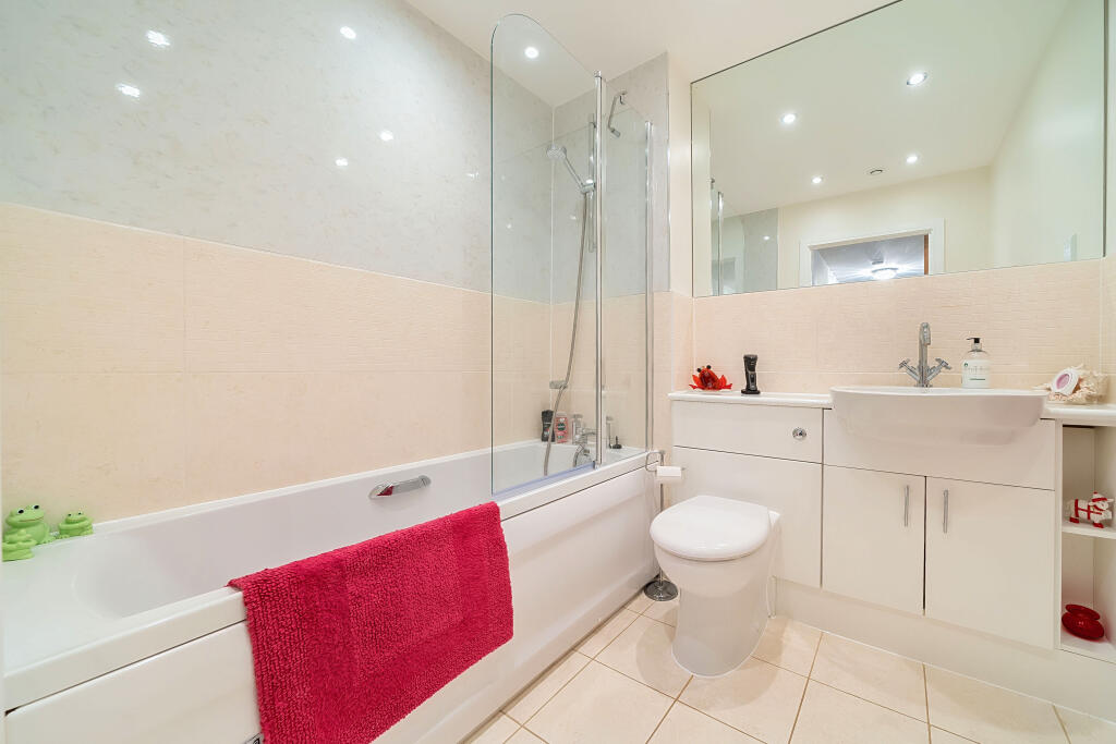 Additional image 10 of White Hill Close, Caterham, CR3