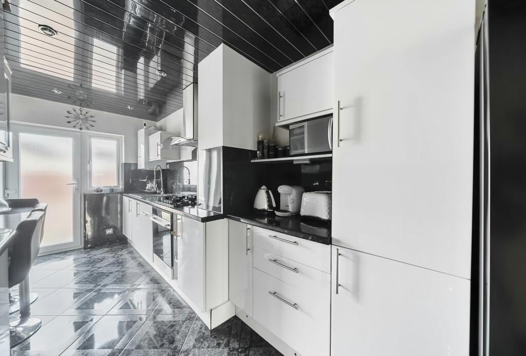 Additional image 7 of Framfield Road, Mitcham, CR4