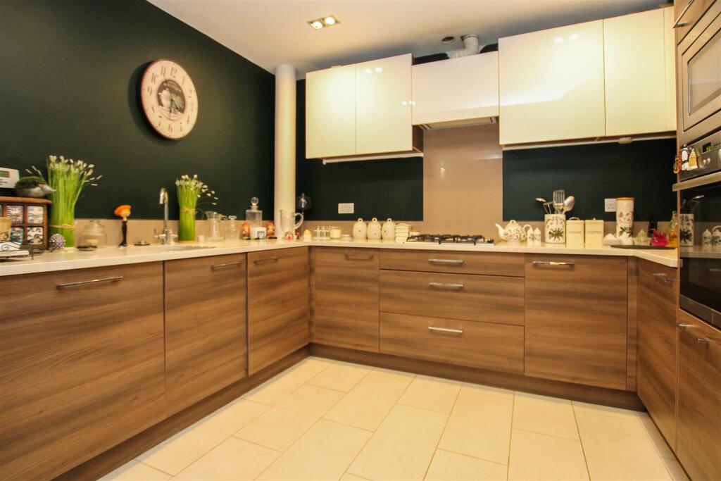 Additional image 8 of The Galleries, Warley, Brentwood