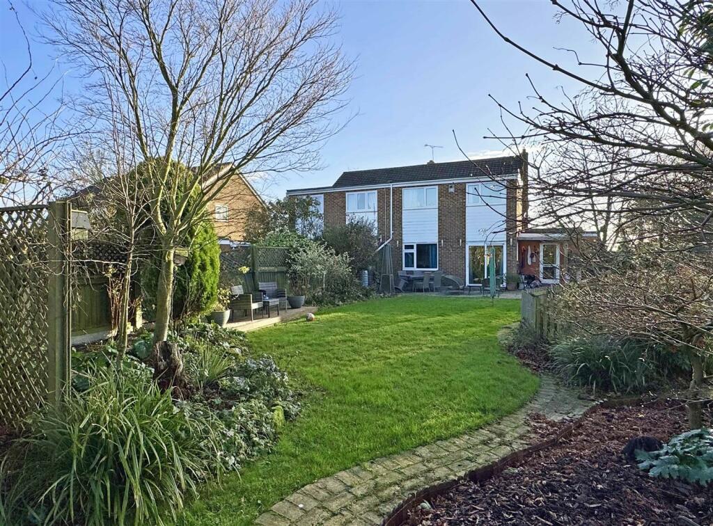 Additional image 27 of Ranks Green, Fairstead, Chelmsford