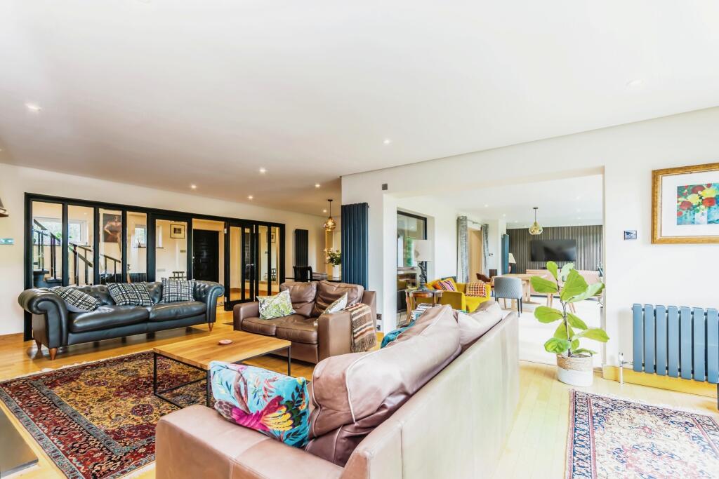 Additional image 18 of Bishops Walk, Croydon, Surrey, CR0