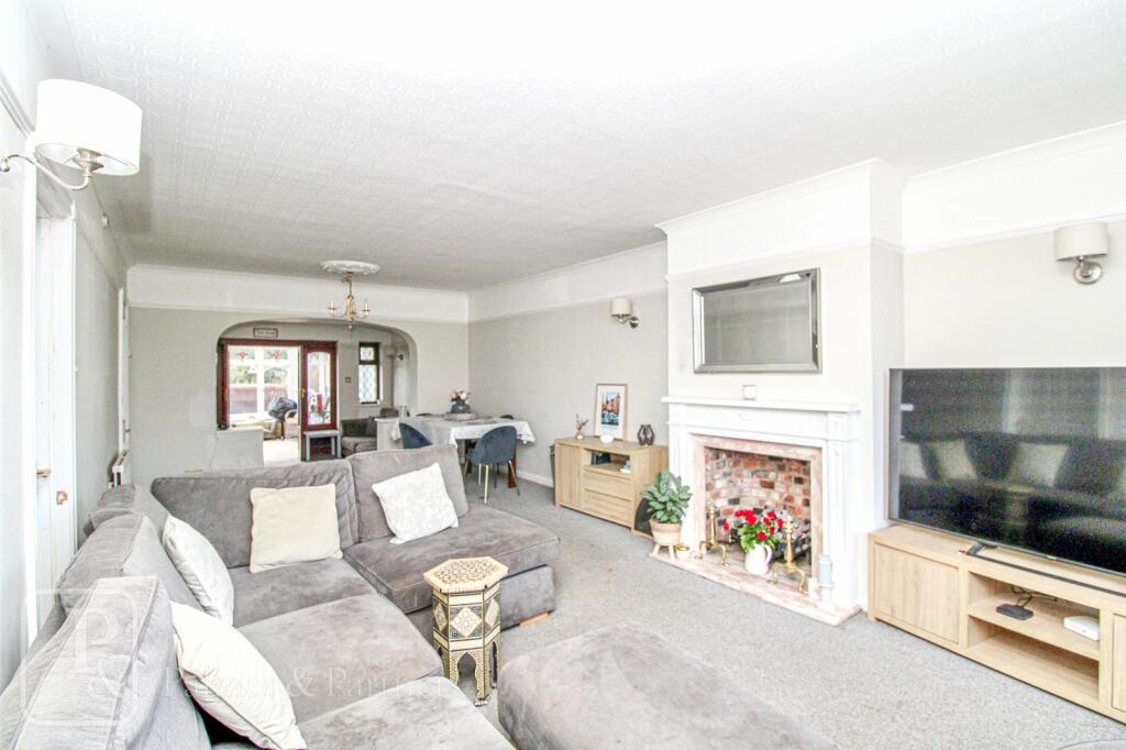 Additional image 4 of Holland Road, Clacton-on-Sea, Essex, CO15