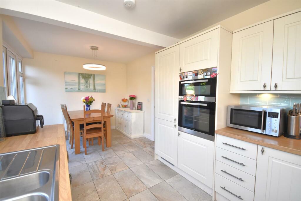 Additional image 10 of Stonebank Drive, Little Neston
