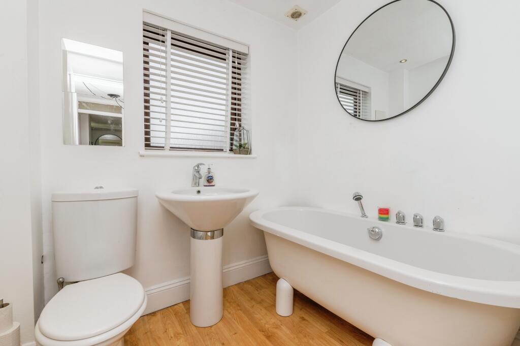 Additional image 14 of Blenheim Road, Brentwood, CM15