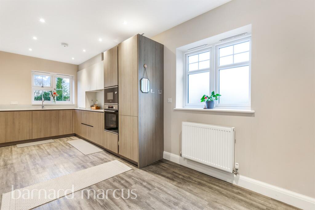 Additional image 2 of Tupwood Lane, Caterham