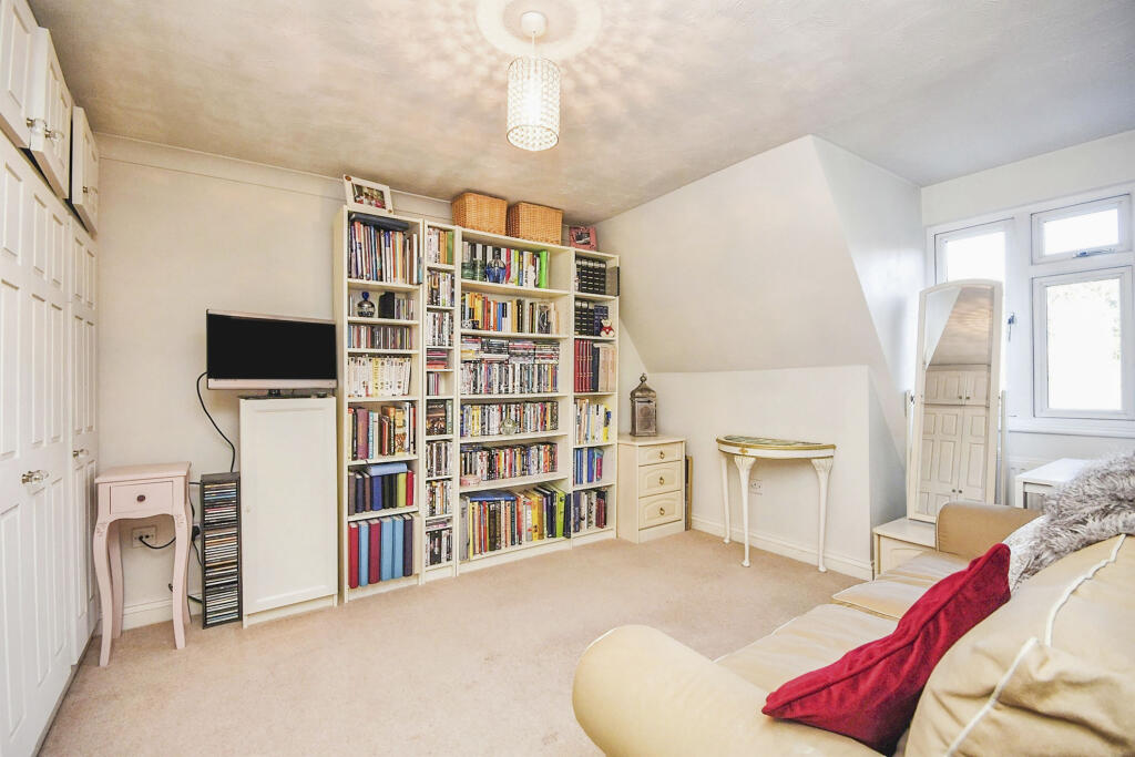 Additional image 12 of Honey Close, Great Baddow, Chelmsford