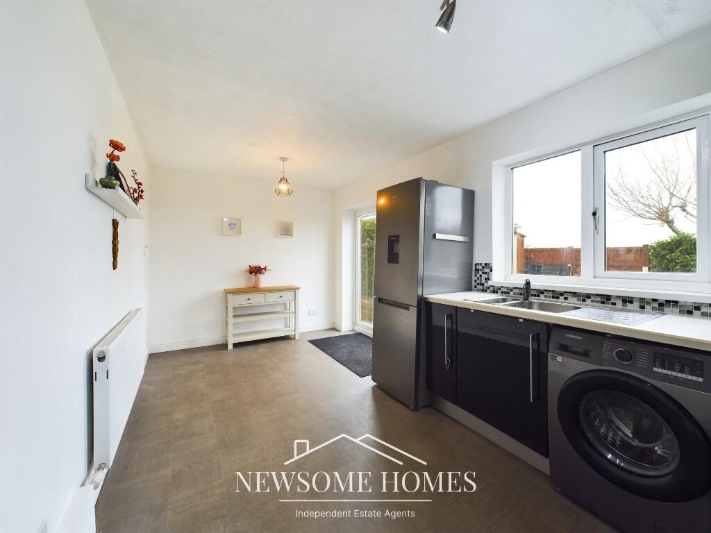 Additional image 10 of Ffordd Aelwyd, Carmel