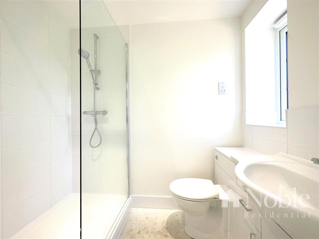 Additional image 4 of Mead Field Drive, Great Hallingbury