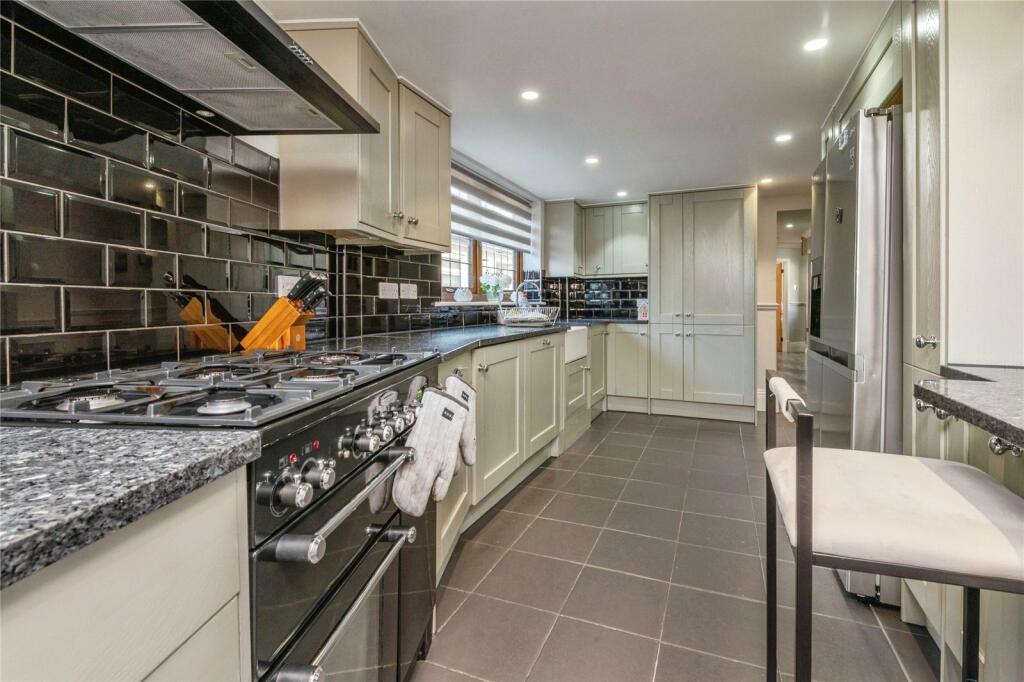 Additional image 4 of Thorndon Avenue, BRENTWOOD, Essex, CM13