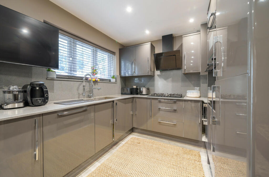 Additional image 10 of Meopham Road, Streatham Vale, CR4