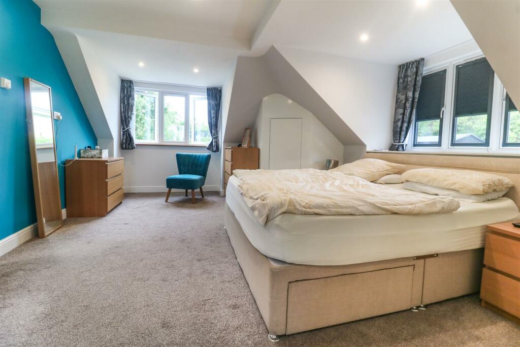 Additional image 18 of Hamlet Hill, Roydon, Harlow