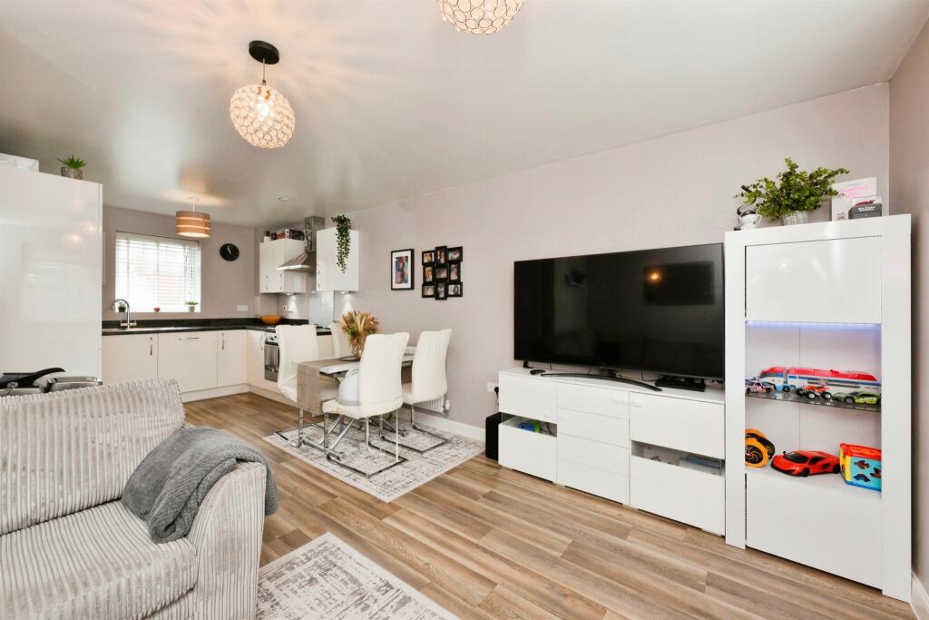Additional image 2 of Fieldfare Way, HARLOW