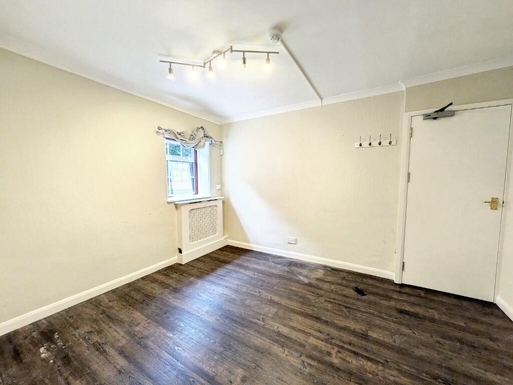 Additional image 15 of 8-10 Newlands Cottages, Coulsdon Common, Caterham, Surrey, CR3