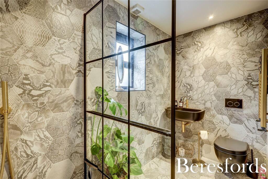 Additional image 25 of London Road, Brentwood, CM14