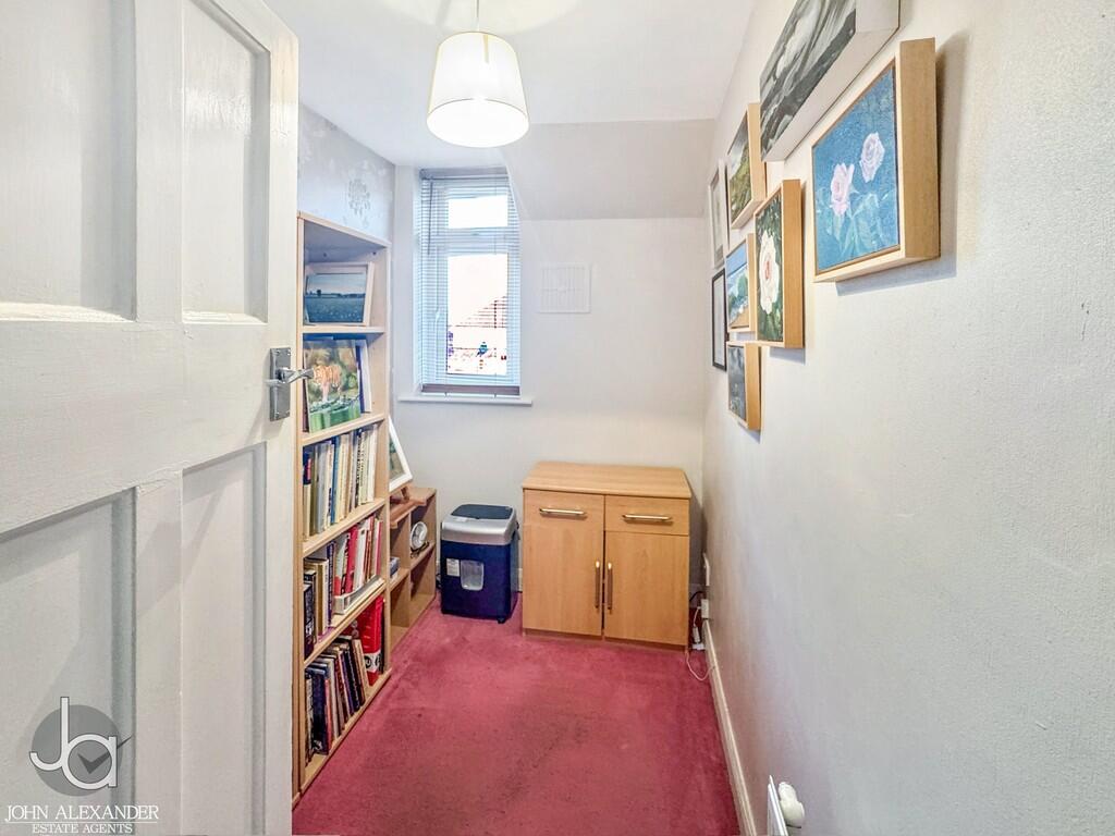 Additional image 16 of Mayflower Avenue, Harwich