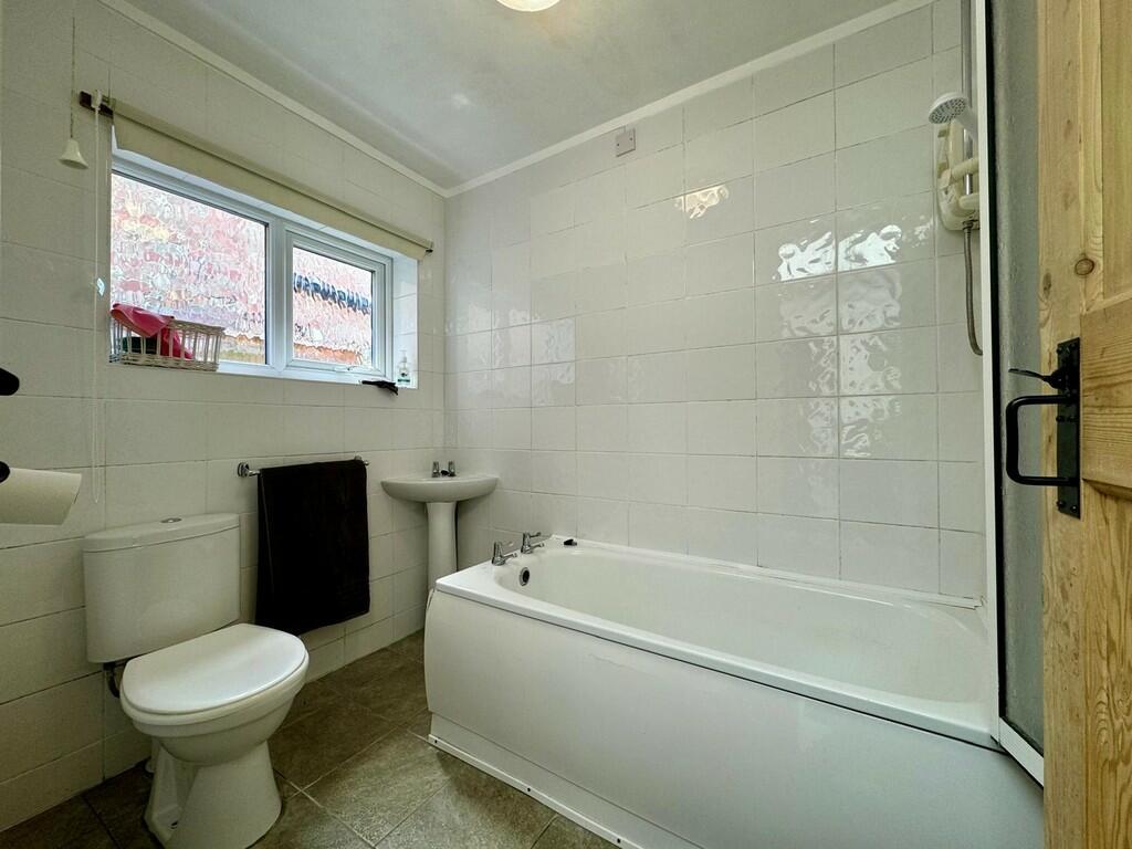 Additional image 6 of Albert Road, Burnham-on-Crouch