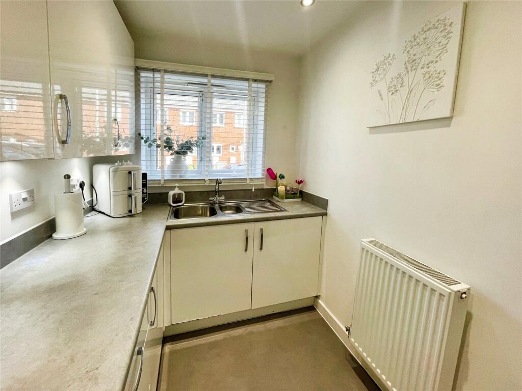 Additional image 9 of Read Close, Harlow, Essex, CM20