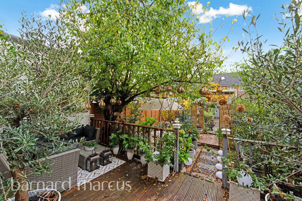 Additional image 11 of Crescent Grove, Mitcham