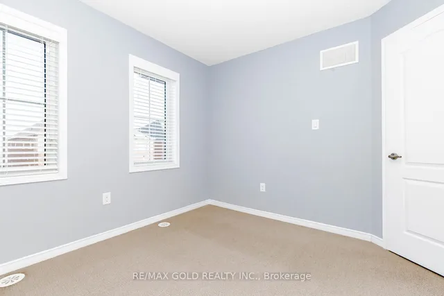 Additional image 37 of 22 Francesco St