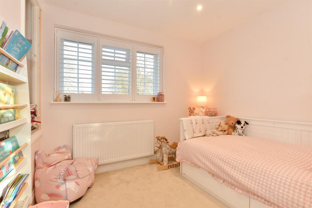 Additional image 11 of Elm Close, Epping Green, Essex