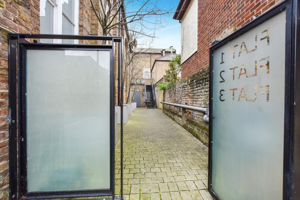 Additional image 20 of The Old Post Office, Bull Lane, Maldon, Essex, CM9