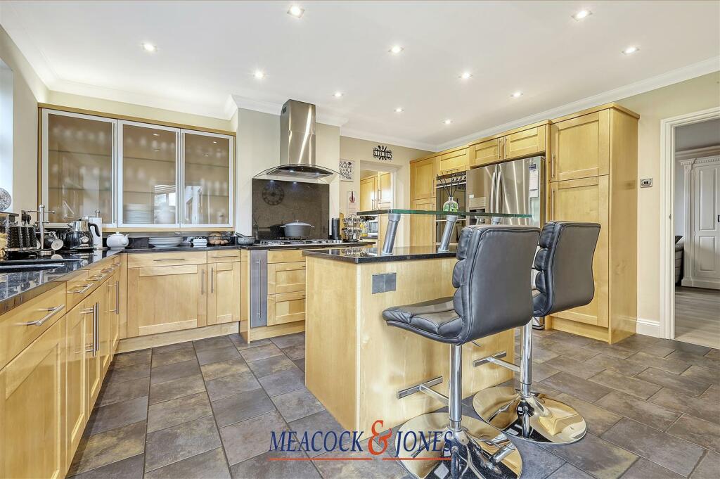 Additional image 11 of Priests Lane, Old Shenfield, Brentwood